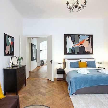 5Br 2Bath Family Apt 5Mins To Wenceslas Square Praha Eksteriør bilde