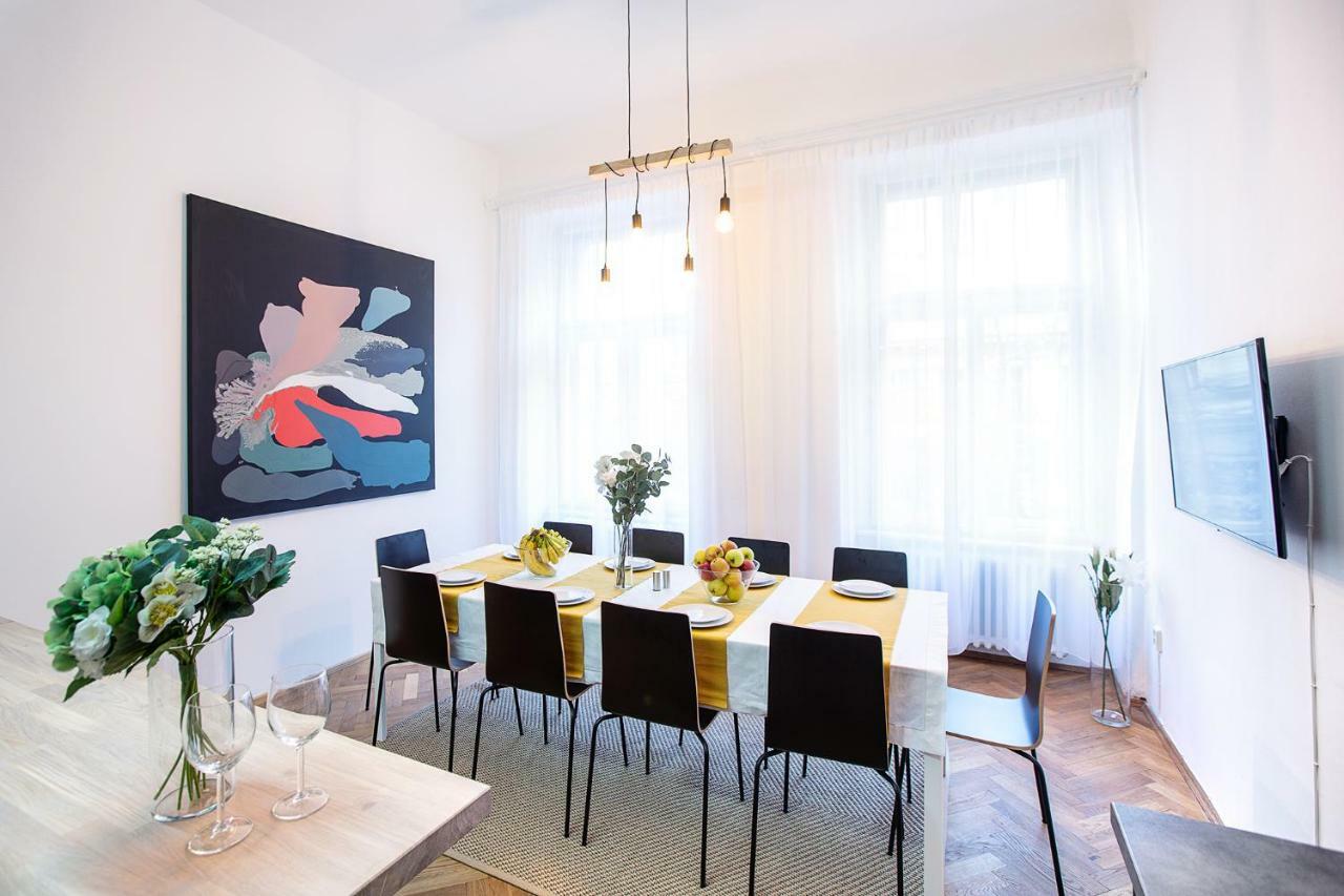 5Br 2Bath Family Apt 5Mins To Wenceslas Square Praha Eksteriør bilde