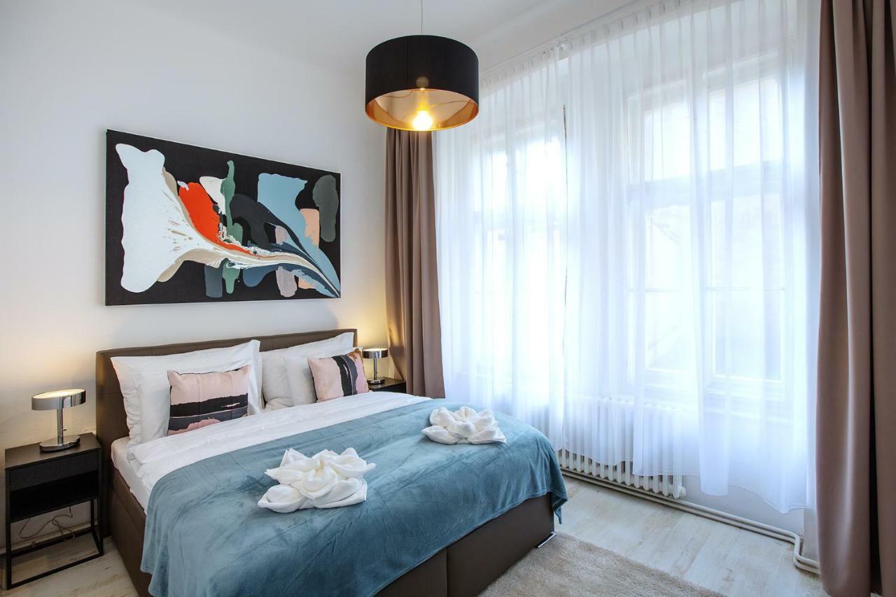 5Br 2Bath Family Apt 5Mins To Wenceslas Square Praha Eksteriør bilde